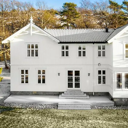 Baldershage With Sea View And Nature Ferienhaus *